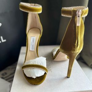 Brand New Jimmy Choo Heels (never worn)